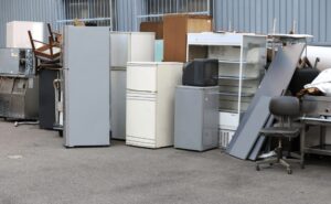 不用品回収はいくらかかった？相場とぼったくられない対策をご紹介